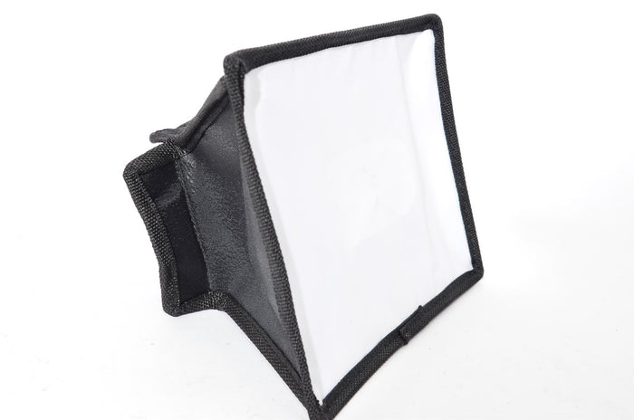 Used Hahnel Light Effects Kit and Softbox