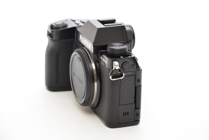 Used Fujifilm X-S10 Body