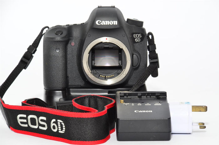 Used Canon EOS 6D + MK-6D Battery Pack