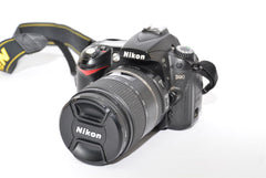 Used Nikon D90 with Tamron 28-300 F3.5-6.3 Lens