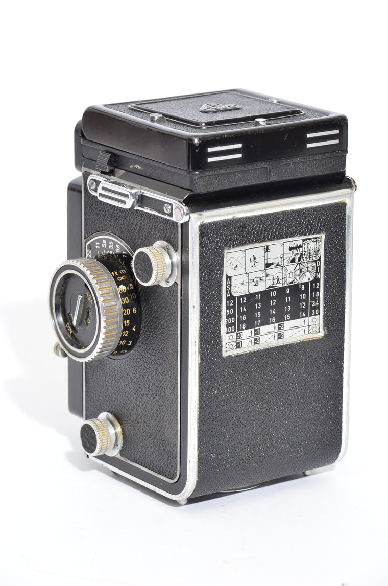 Used Rolleiflex 3.5T With Case and Strap