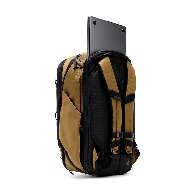 Peak Design Travel backpack 45L - Coyote