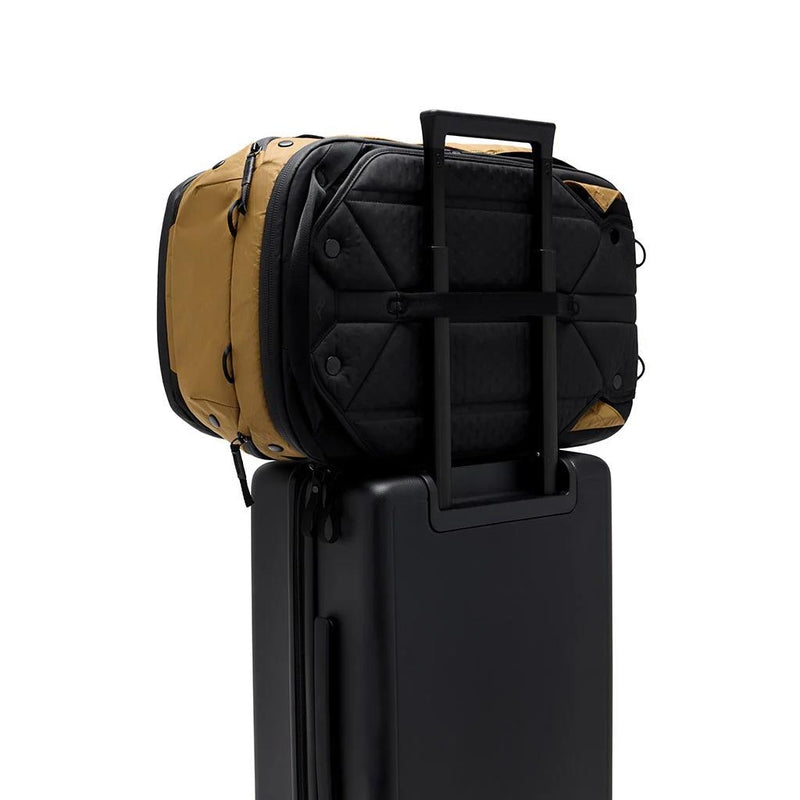 Peak Design Travel backpack 45L - Coyote