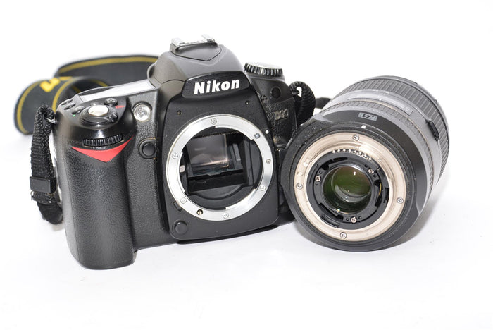 Used Nikon D90 with Tamron 28-300 F3.5-6.3 Lens