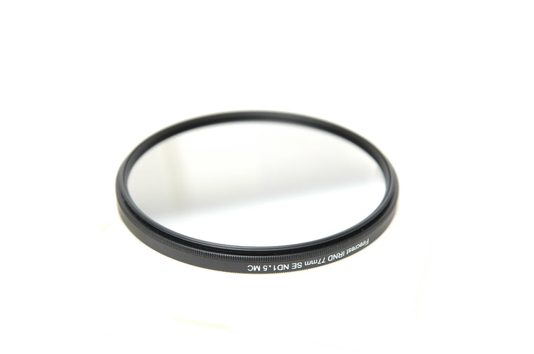 Used Formatt Hitech Firecrest Filter Round Screw In 82mm GRAD 1.5