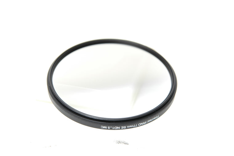 Used Formatt Hitech Firecrest Filter Round Screw In 82mm GRAD 1.5