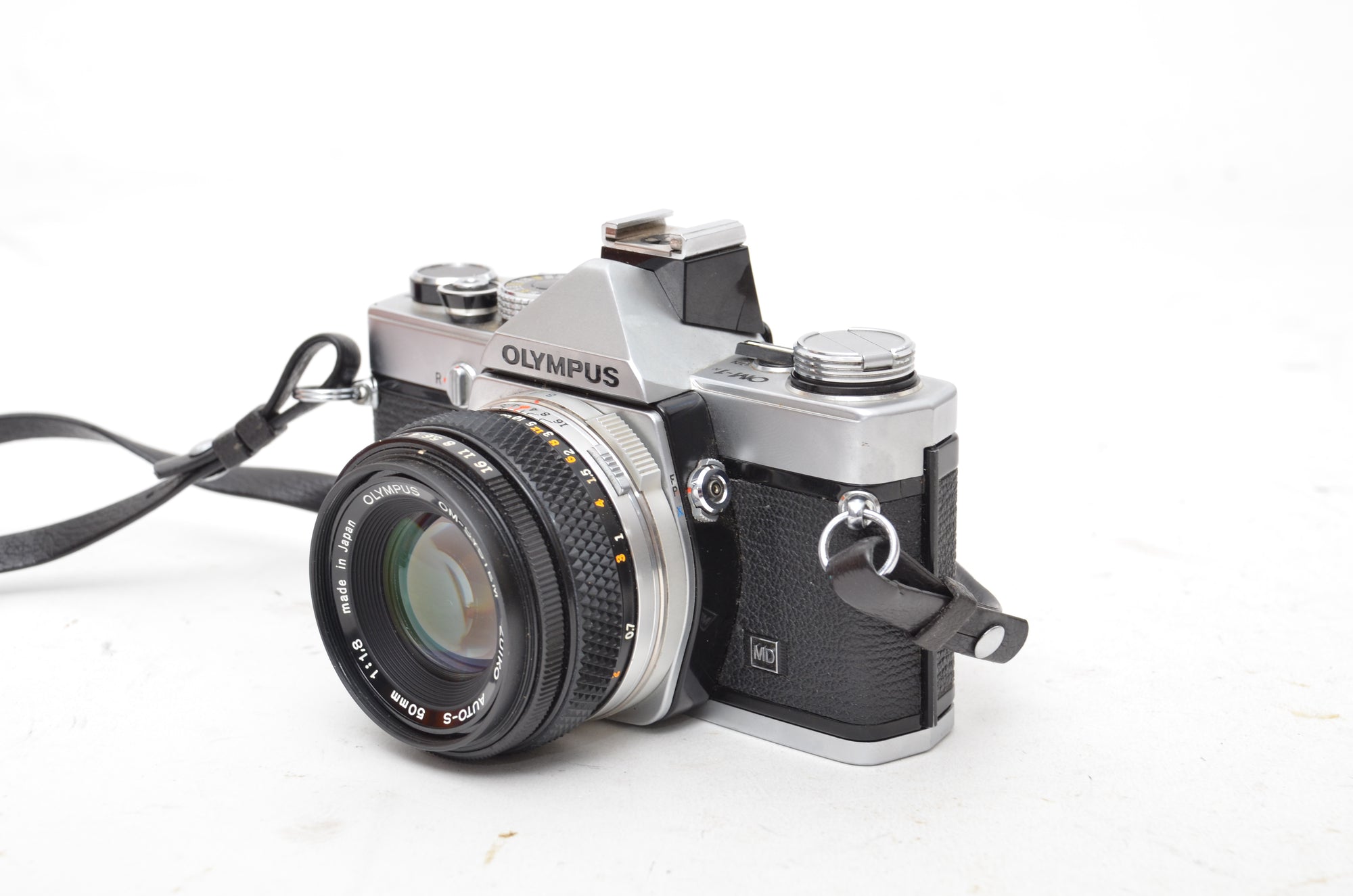 Used Olympus OM-1 SLR camera with Olympus Zuiko Auto-s 50mm f/1.8 lens –  Cambrian Photography