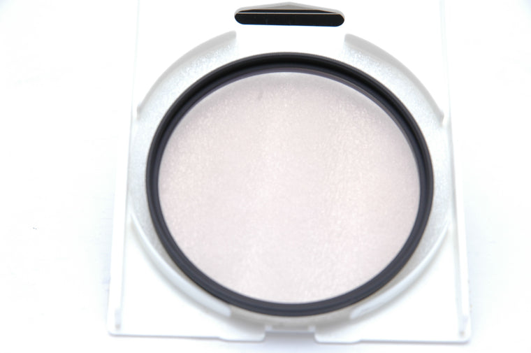 Used Hoya  72mm 81B filter ( Opened )